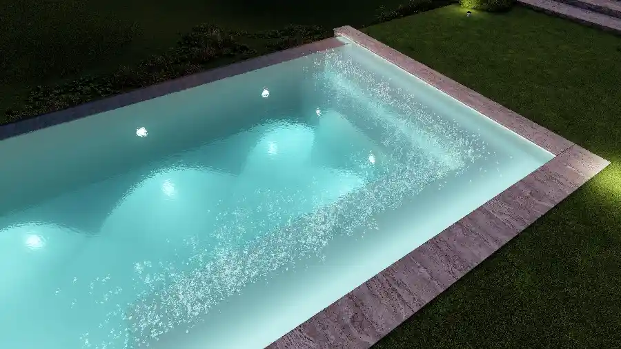 Pool mit Luftsprudelbank an den Seiten.